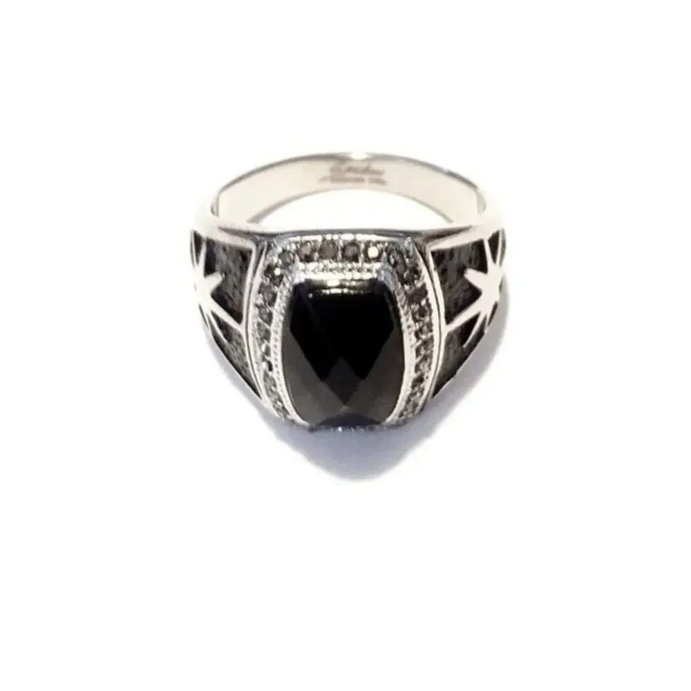Spikes black width